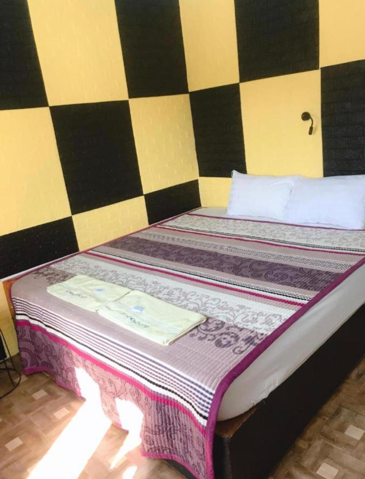 Vang Vieng Ruby Backpackers Hostel Extérieur photo